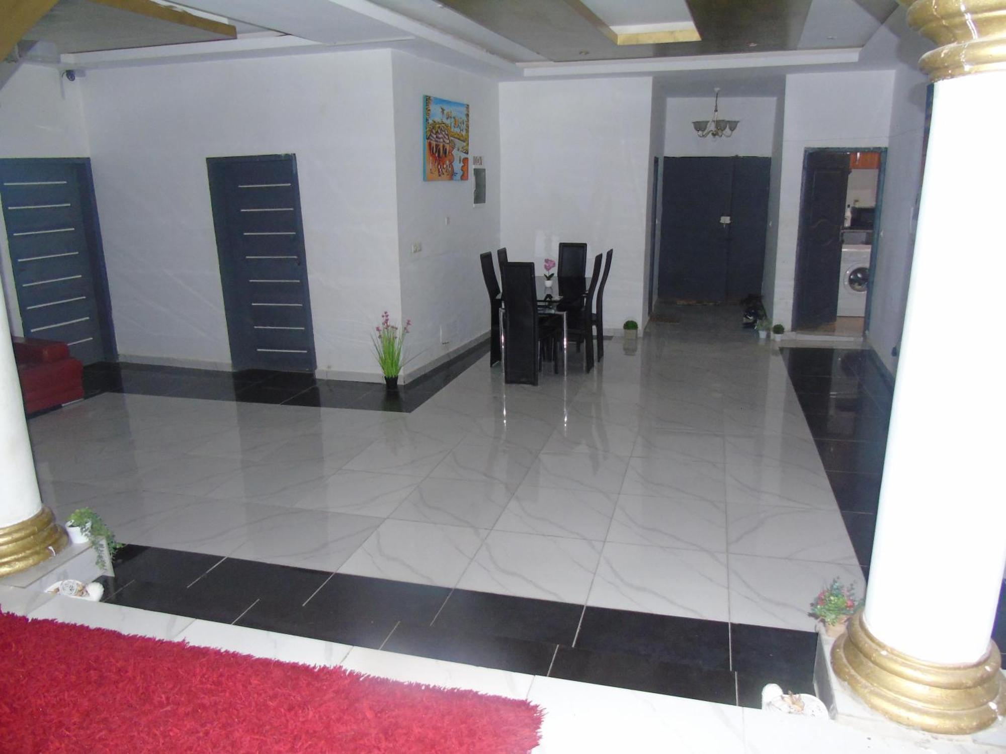 Welcome To Our Lovely 3-Bed Apartment In Abidjan Cocody Exterior foto