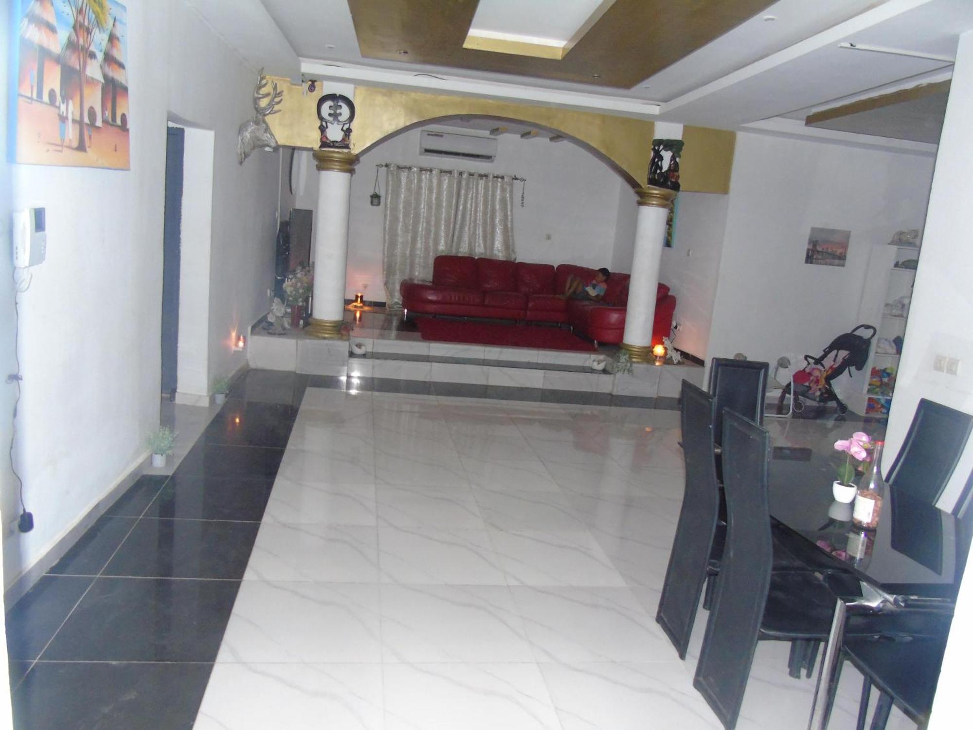 Welcome To Our Lovely 3-Bed Apartment In Abidjan Cocody Exterior foto