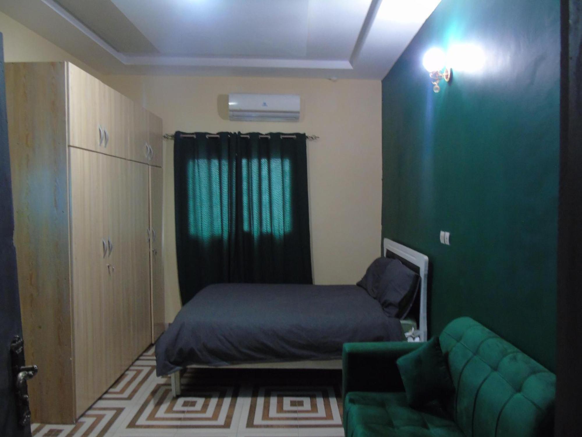 Welcome To Our Lovely 3-Bed Apartment In Abidjan Cocody Exterior foto