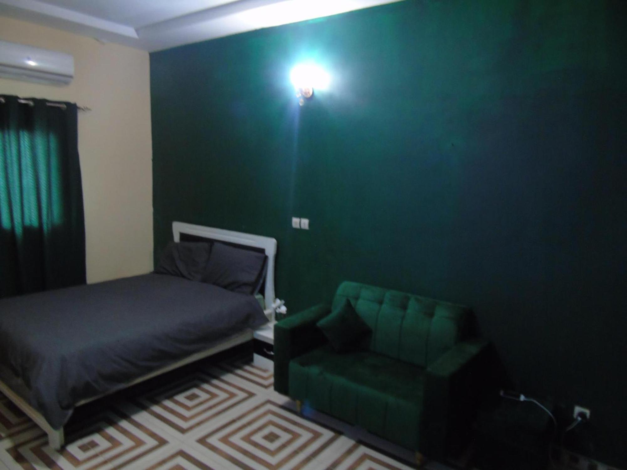 Welcome To Our Lovely 3-Bed Apartment In Abidjan Cocody Exterior foto